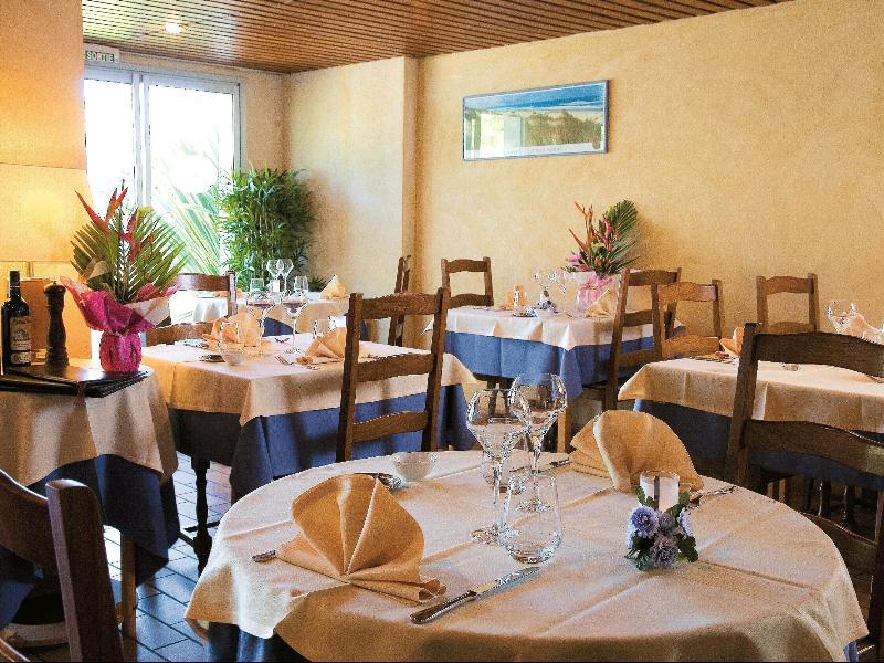 Les Vagues Hotel Restaurant Biscarrosse-Plage Exterior foto
